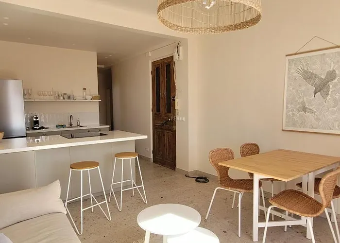 Bel Près De La * Antibes